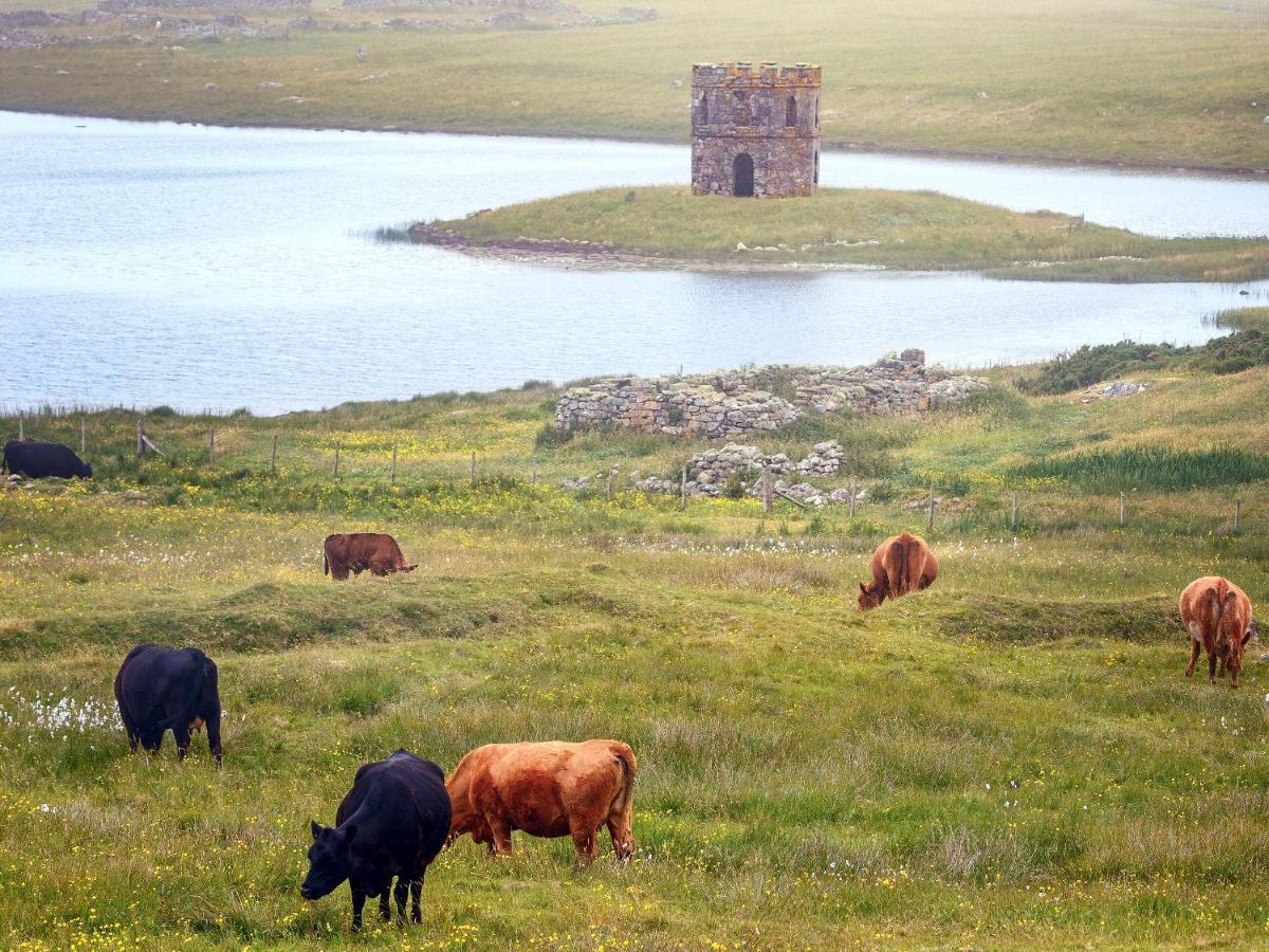 The Studio Villa Lochmaddy Exterior foto