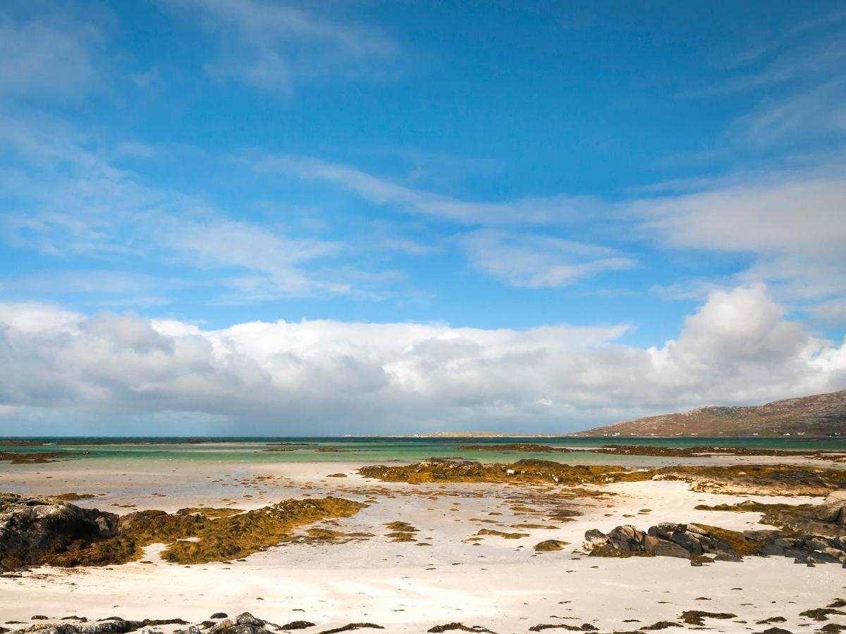 The Studio Villa Lochmaddy Exterior foto